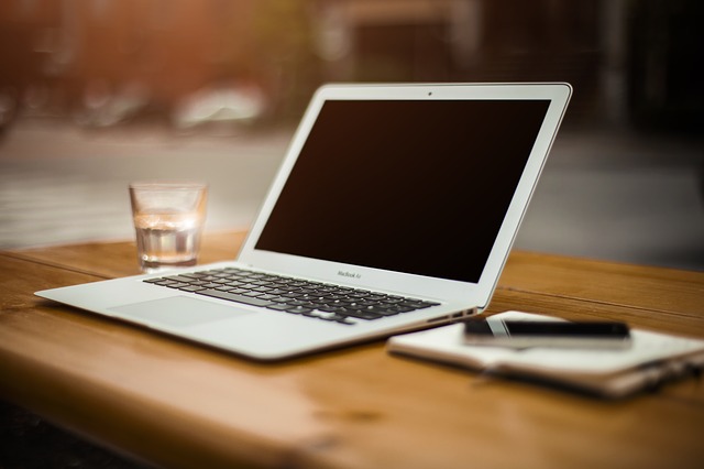 home-office-336373_640 (1)