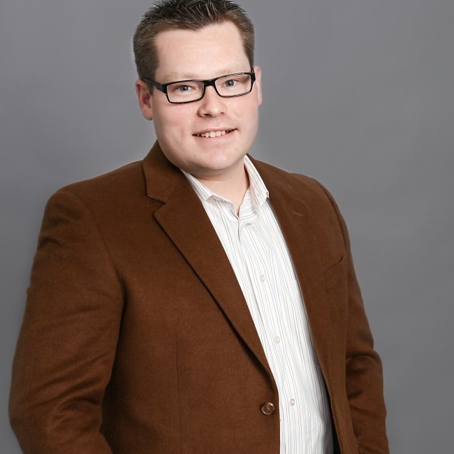 Chris-headshot